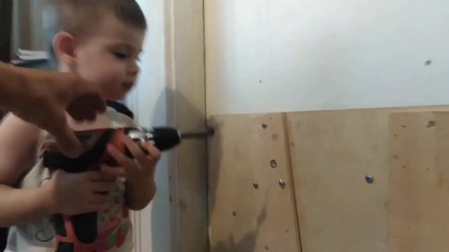 Шуруповёрт DeFort Dcd 10,8 Li