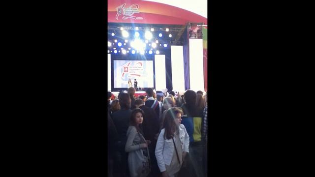 Рома Желудь - Like+VLOG4+ELLO FEST:) смотреть онлайн