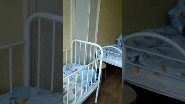Кирочка в больнице ( палата 7, Детская клиническая больница 3 соломенского района Киев) смотреть онлайн