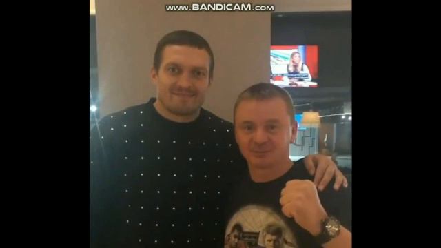 Усик поддержал Поветкина. ШОК смотреть онлайн