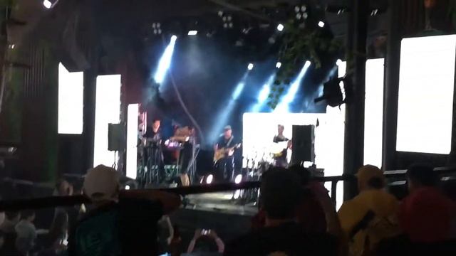 Acru- Monoblock en vivo / Montevideo Uruguay смотреть онлайн