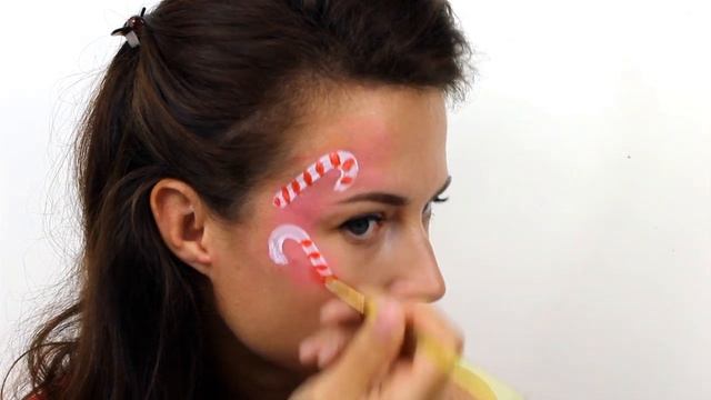 Christmas Candy Cane Face Paint Tutorial | Snazaroo смотреть онлайн
