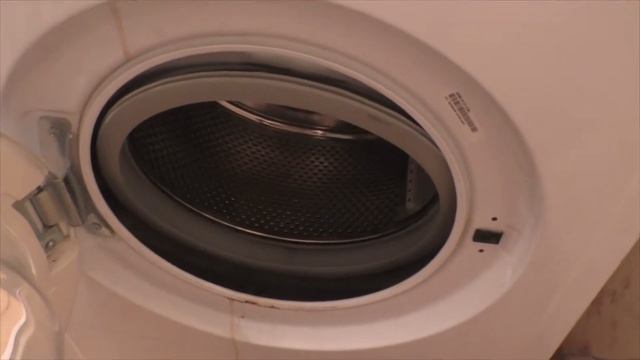 Капитальный ремонт стиральной машины IWSE6125 своими руками часть 1 (Подготовка к распиливанию бака смотреть онлайн