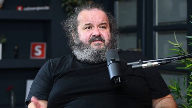 Podcast S Tomom 013 - Almir Kurt Kugla: Raznolikost talenata i životnih pustolovina смотреть онлайн