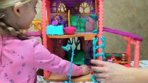 Enchantimals(Энчантималс) Домик Данессы Оленни//Распаковка и обзор домика для кукол Enchantimals