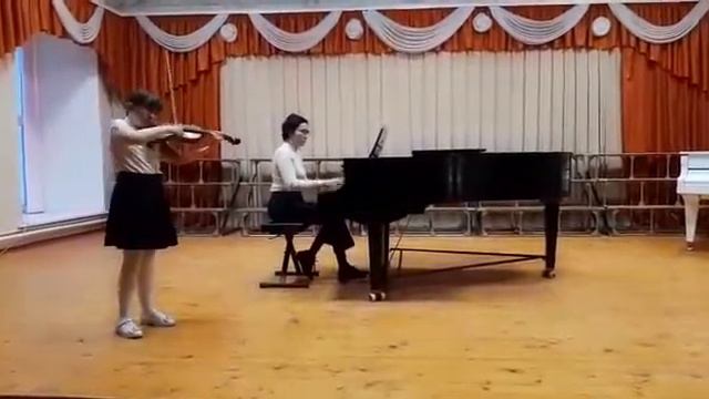 Кашкарова Дарина 11 лет     В.Моцарт Рондо А.Дворжак Цыганская песня