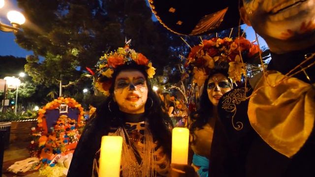 DAY OF THE DEAD Los Angeles  |  Día De Los Muertos On OLVERA Street
