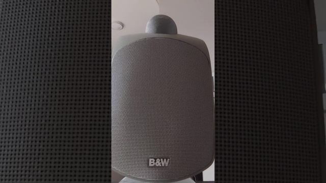 윤하-우산 b&w LM1 (2023년 6월 3일) смотреть онлайн