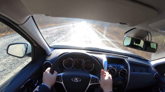 Ларгус Кросс от первого лица по легкому бездорожью, гравийке, дачам и маленькой горке. смотреть онлайн