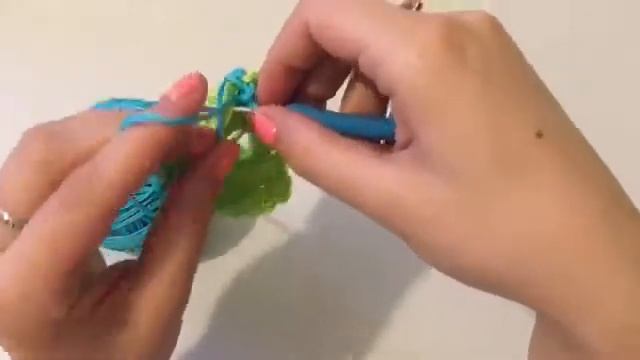 Шапка крючком смотреть онлайн