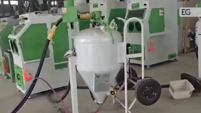 Беспылевая пескоструйная установка DB500 смотреть онлайн