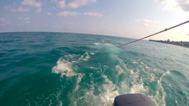 Wakeboard. VLOG : Учимся кататься на вейкборде!