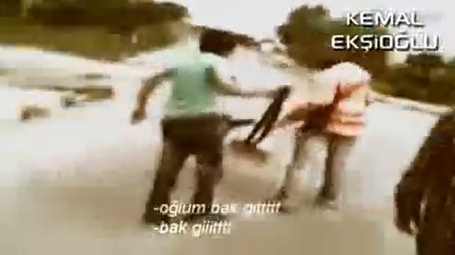 Oğlum Bak Git! Melankolik Versiyon240p H 263 MP3 смотреть онлайн