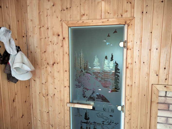 На что обратить внимание при выборе стеклянной банной двери смотреть онлайн