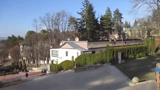 Кисловодск. Каскадная лестница. 7.04.2022 г. смотреть онлайн