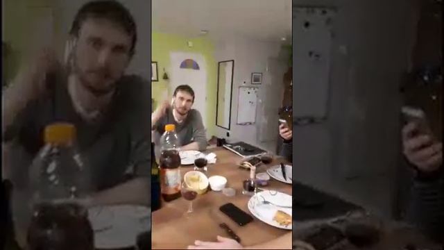 Чем Занимаемся В Пятницу  Вечером