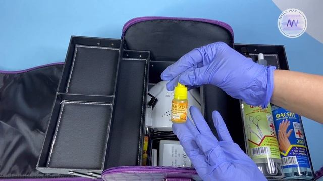 Стартовый набор для маникюра, наращивания и покрытия гель-лаком "Queen Size Max + Beauty кейс" смотреть онлайн