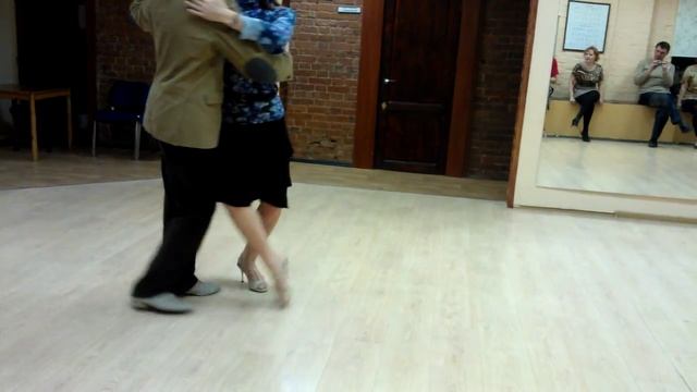 2013.11.17 - Курс танго-вальса. Урок 3. Повороты и вращение в вальсе. смотреть онлайн