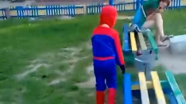 Прикол Человек паук смотреть онлайн