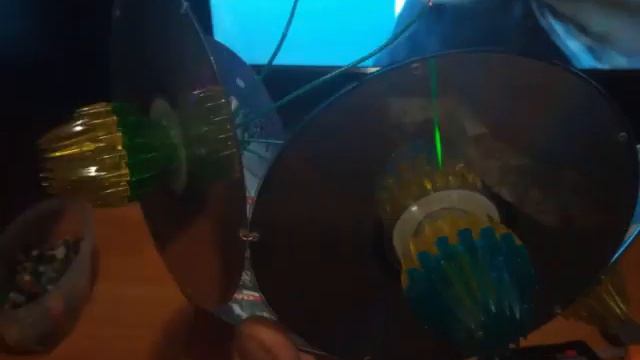 Ночник из компакт дисков и старой герлянды. смотреть онлайн