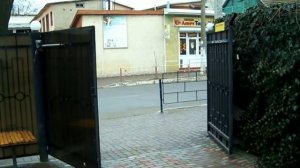 Самодельный привод распашных ворот.