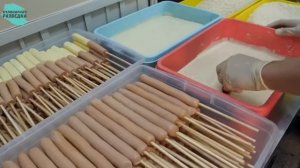 Корндоги с сыром. Сосиски обжаривают во фритюре.