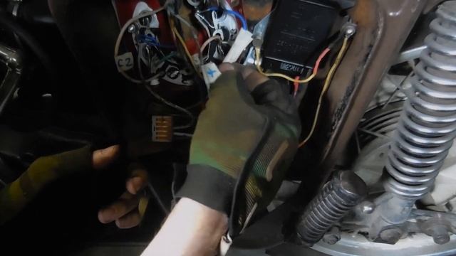 ? Электрика ИЖа. Что делать, если пропала зарядка? Как найти неисправность смотреть онлайн