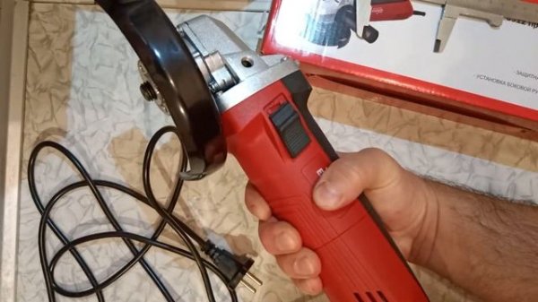 УШМ ELITECH МШУ 0912 Промо, 900 Вт, 125 мм обзор и разборка