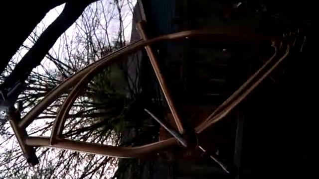 Gold Lowrider bike смотреть онлайн
