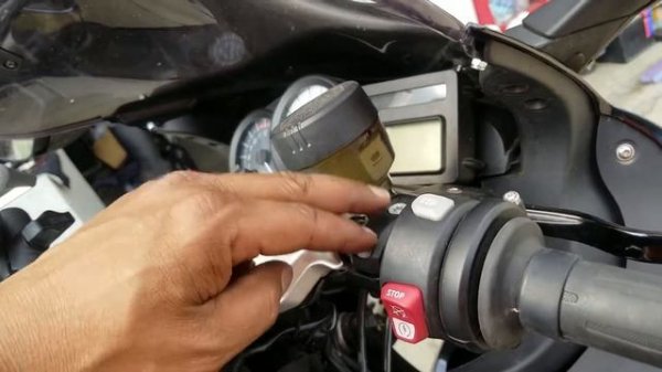 BMW K1300S handlebar replacement