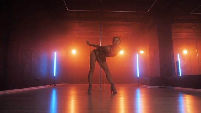 Amanati - Demain des l'aube - High Heels смотреть онлайн