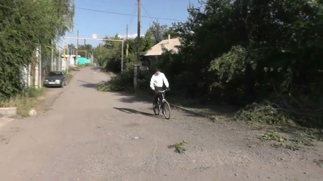 Как Ездить Без Рук На Велосипеде смотреть онлайн
