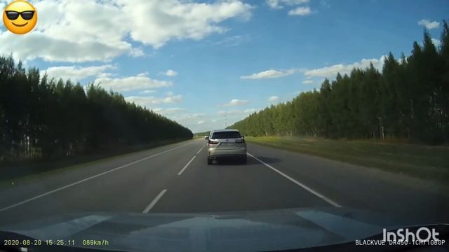 RAV4(2.0;CVT;AWDi). Обгоны на трассе. смотреть онлайн