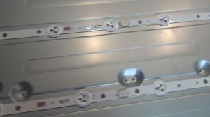 Как там подсветка на Philips 40PFL3108T/60