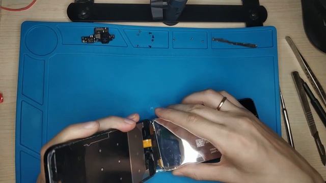 Honor 10 замена дисплея смотреть онлайн