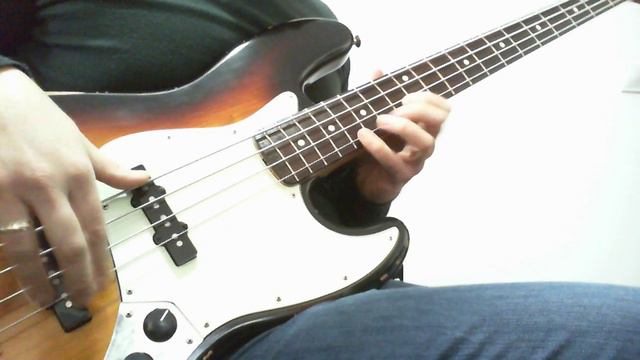 FENDER ROAD WORN JAZZ BASS смотреть онлайн