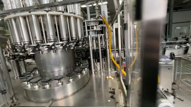 Линия розлива растительного масла 4 000 бут/час смотреть онлайн