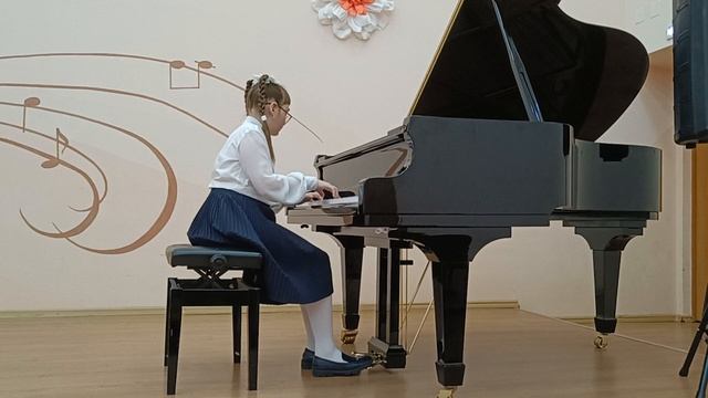 Насырова Вероника 10 лет, Т. Лак - Этюд a-moll, А. Классен - Музыкальный эскиз, ДМШ г. Барабинск смотреть онлайн