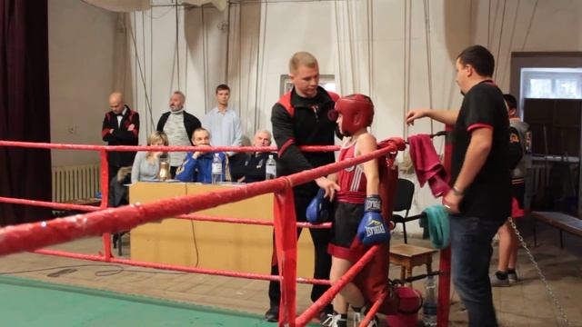 Турнір з боксу Остріг 12 13 грудня 2015 р ФІНАЛ Орел Владислав смотреть онлайн