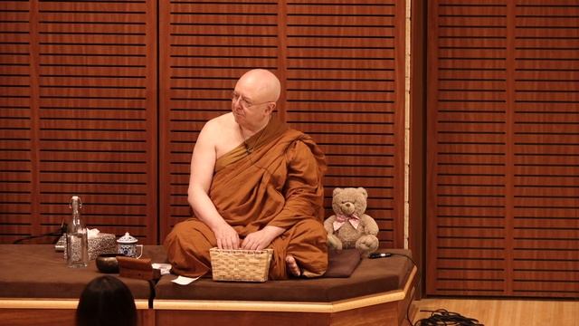 2020 October (17/19) | 9 day Meditation Retreat | Ajahn Brahmavamso смотреть онлайн