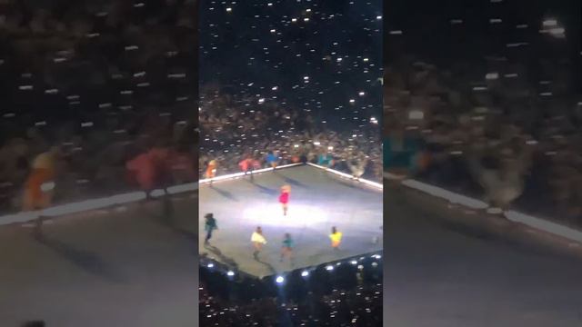 Taylor Swift - “Karma is the guy on the Chiefs” - 11/11/23 Buenos Aires, Argentina 🇦🇷 смотреть онлайн
