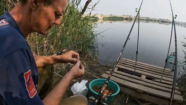 Подлещик и лещ на фидер! Рыбалка на большом карьере в Алматы. смотреть онлайн