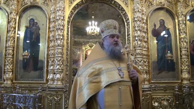 06.10.2013 Божественная литургия. Неделя 15 по Пятидесятнице. смотреть онлайн