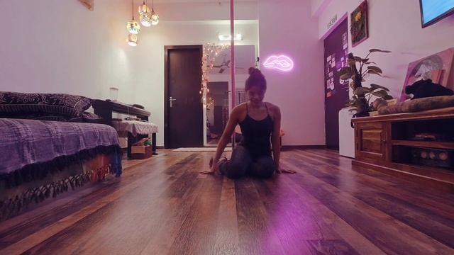 Beginner Floorwork Tutorial || Polerina Tutorials смотреть онлайн