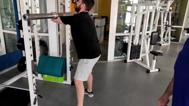 Как увеличить прыжок. Тренировка в тренажёрном зале смотреть онлайн