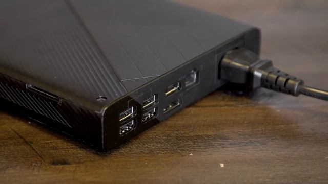 ASUS ROG Flow Z13 review: A detachable 2-in-1 gaming machine смотреть онлайн