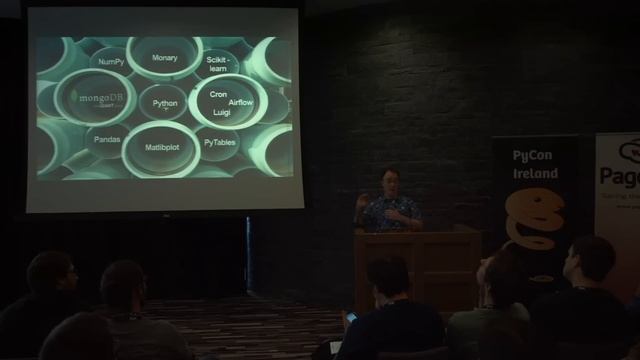 Using MongoDB and Python for data analysis pipelines, Eoin Brazil смотреть онлайн