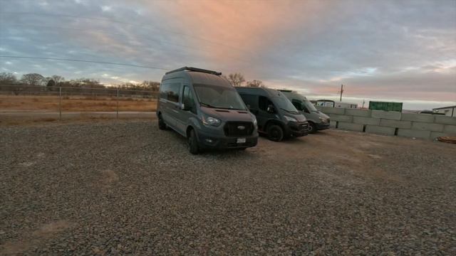 Mercedes Sprinter vs Ford Transit vs Ram Promaster - A Brief Comparison For Conversion Van Platfrom смотреть онлайн