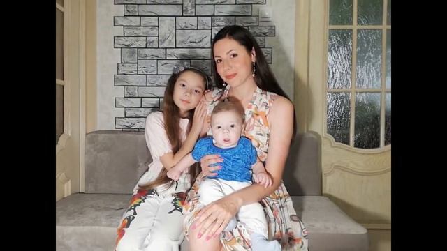 С Днем матери! 14.10.2021 смотреть онлайн