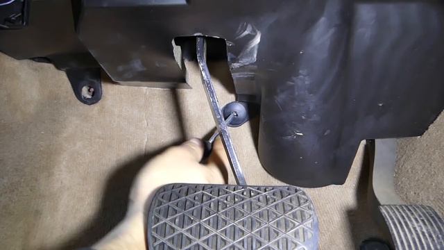 HOW TO REPLACE BRAKE LIGHT SWITCH ON MERCEDES W163 ML 320 ML430 ML350 ML500 ML230 ML270